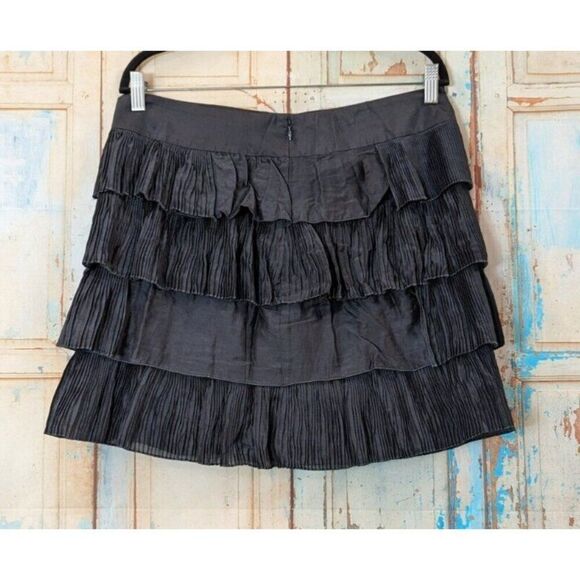 Gap Womens 10 Black Mini Skirt Solid Elastic Waist Zip Closure Ruffles Straight - Picture 3 of 9